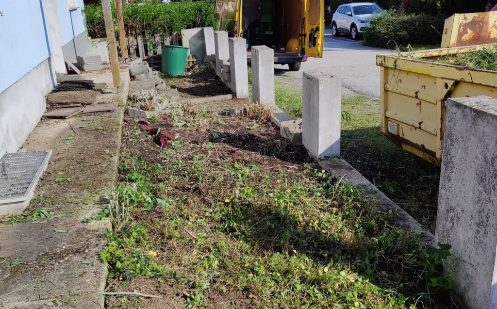 Hecke entfernen ohne Bagger Baumstumpf entfernen Kosten preis